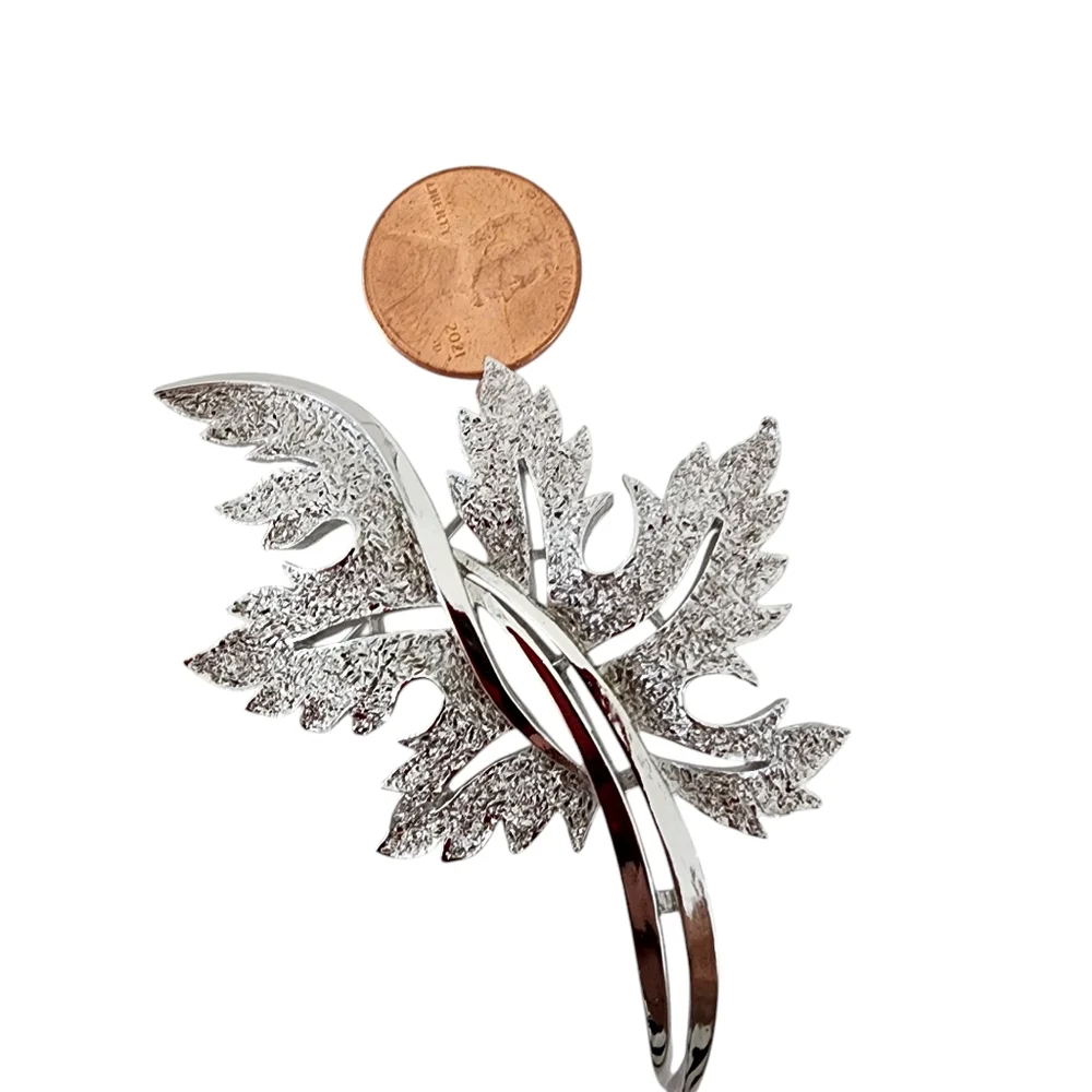 Trifari vintage brooch